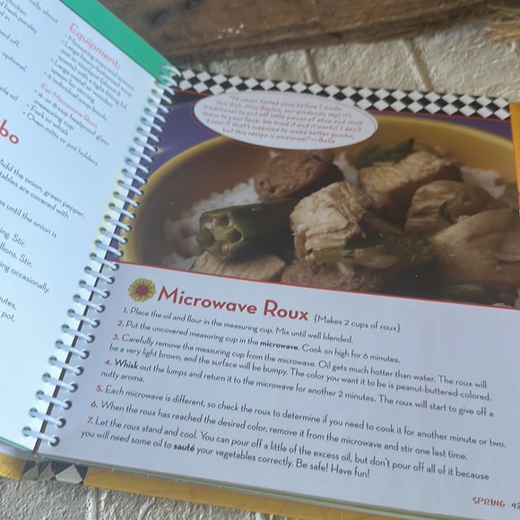 The Spatulatta CookBook, Recipes for Kids, by Kids, James Beard Award Winner - Picture 3 of 7